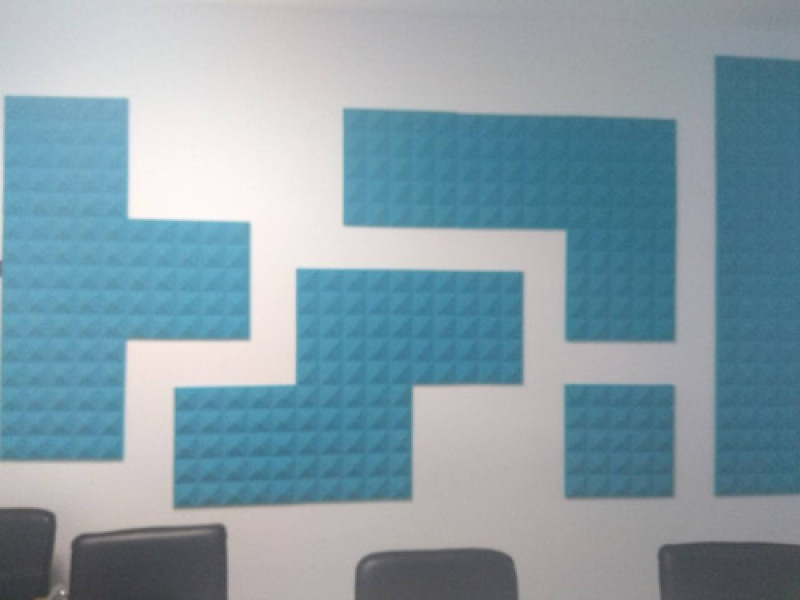 Ecosound Pyramid Velvet Dark green acoustic foam panel 250x250x25mm